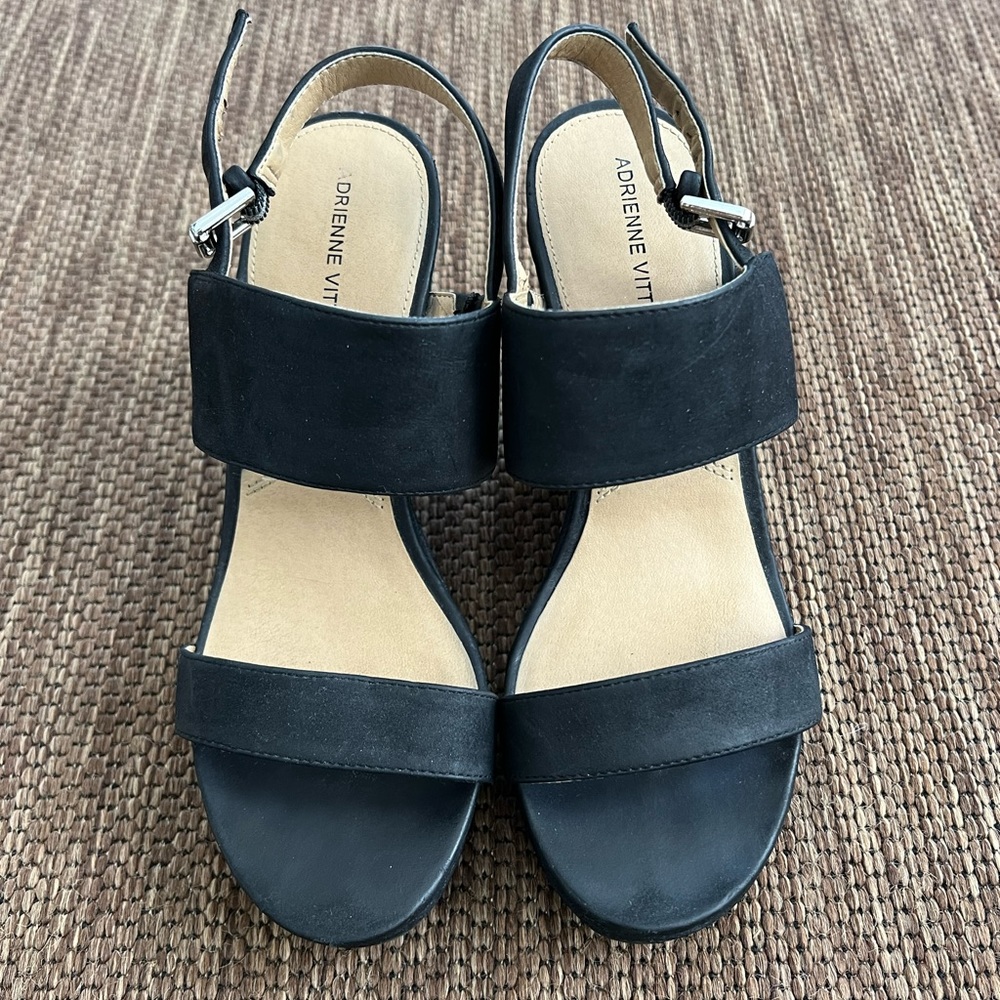 Adrienne Vittadini wedge